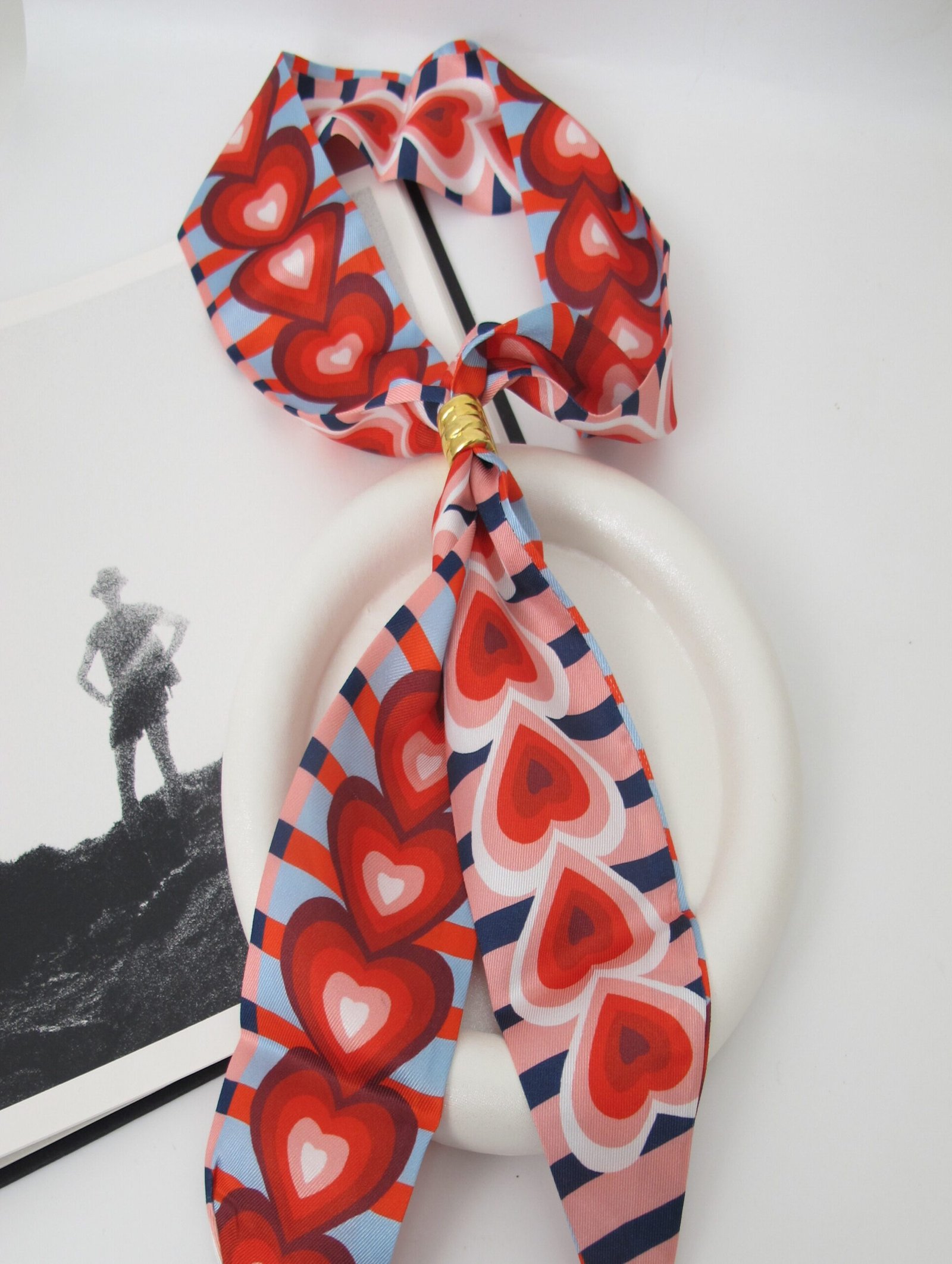 Silk Feel  με μοτίβο Καρδιάς Κολιέ-Φουλάρι