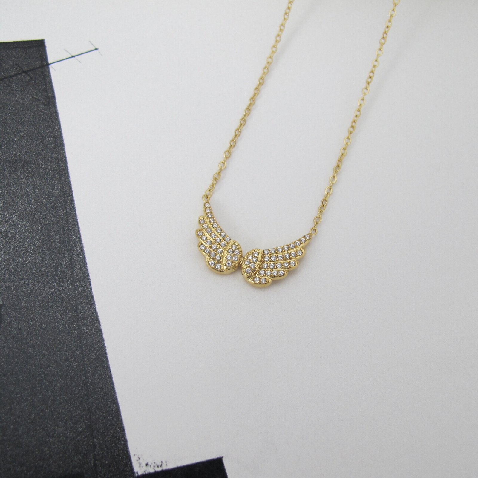 Sparkling Wings κολιέ