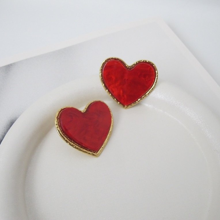 Σκουλαρίκια