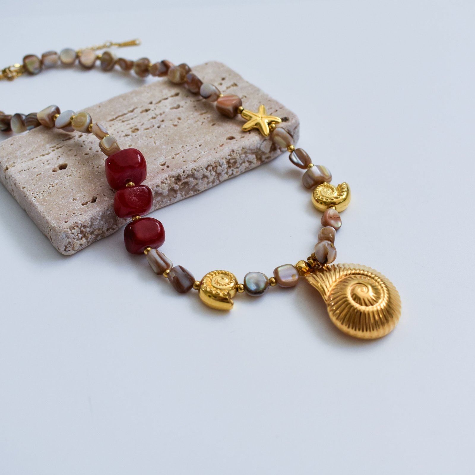 Earth & Coral Κολιέ