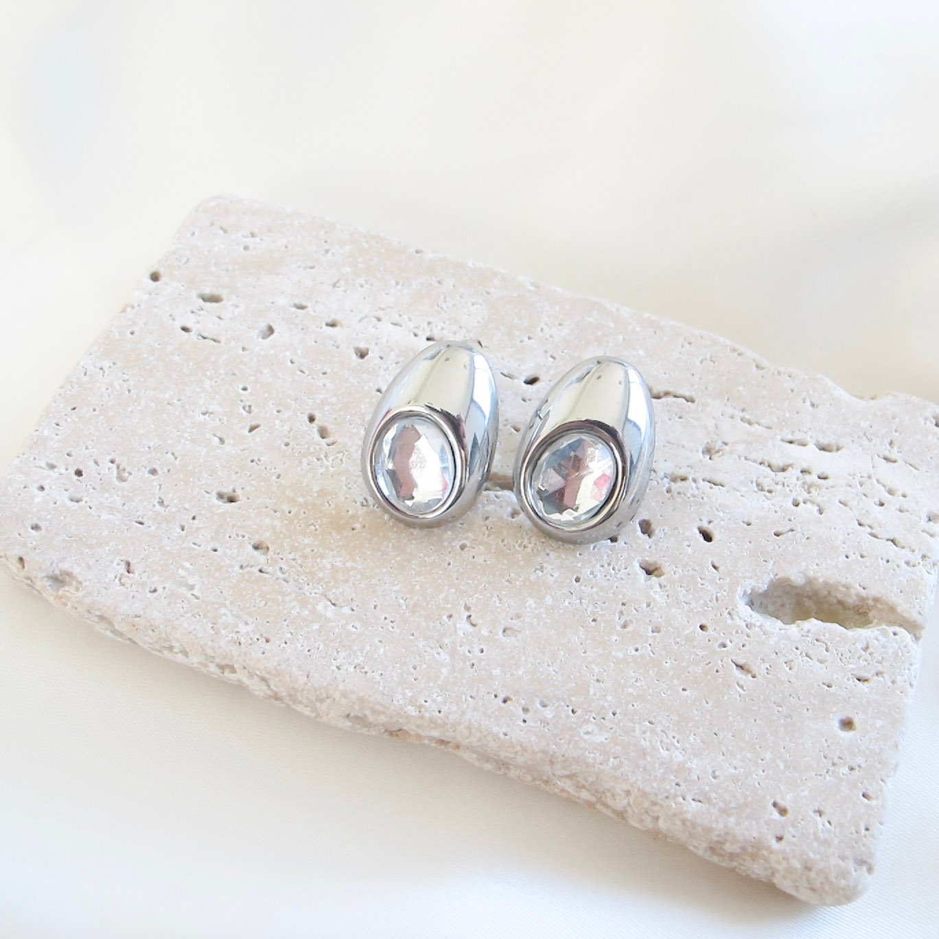 Silver Teardrop Crystal Σκουλαρίκια