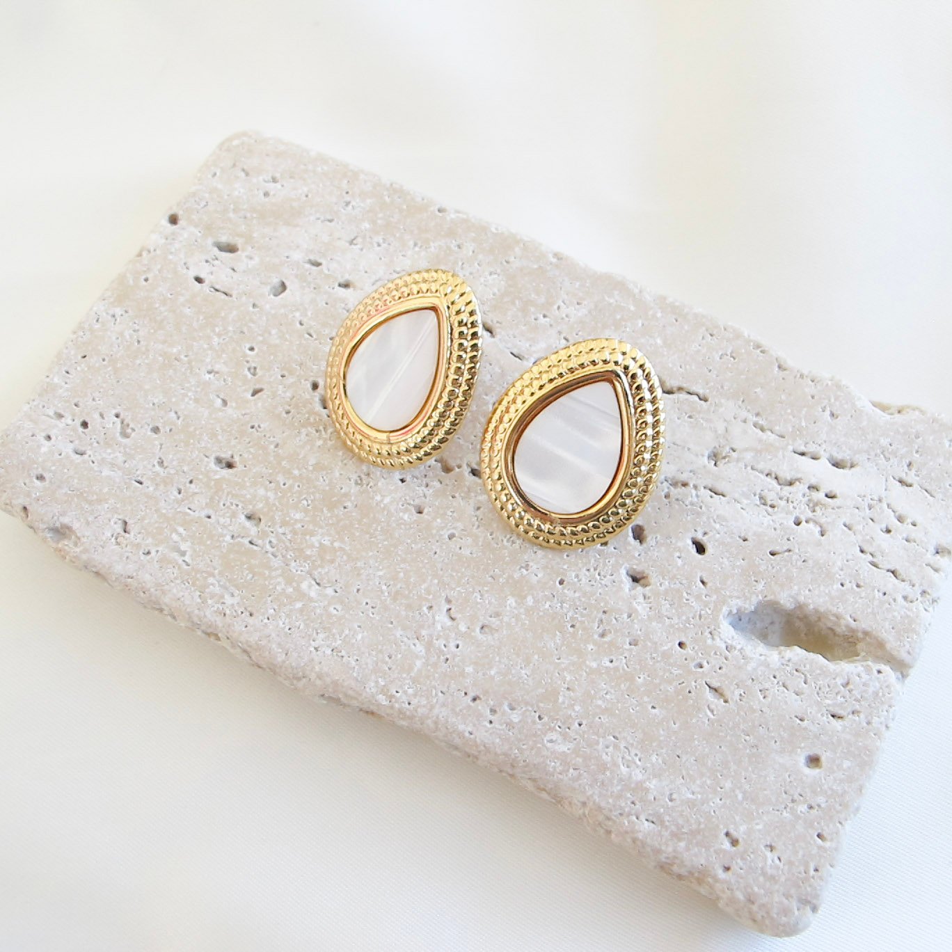 Pearl Teardrop Vintage Σκουλαρίκια